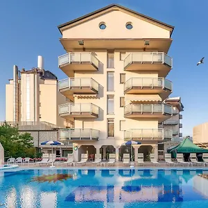 Universal Italy
